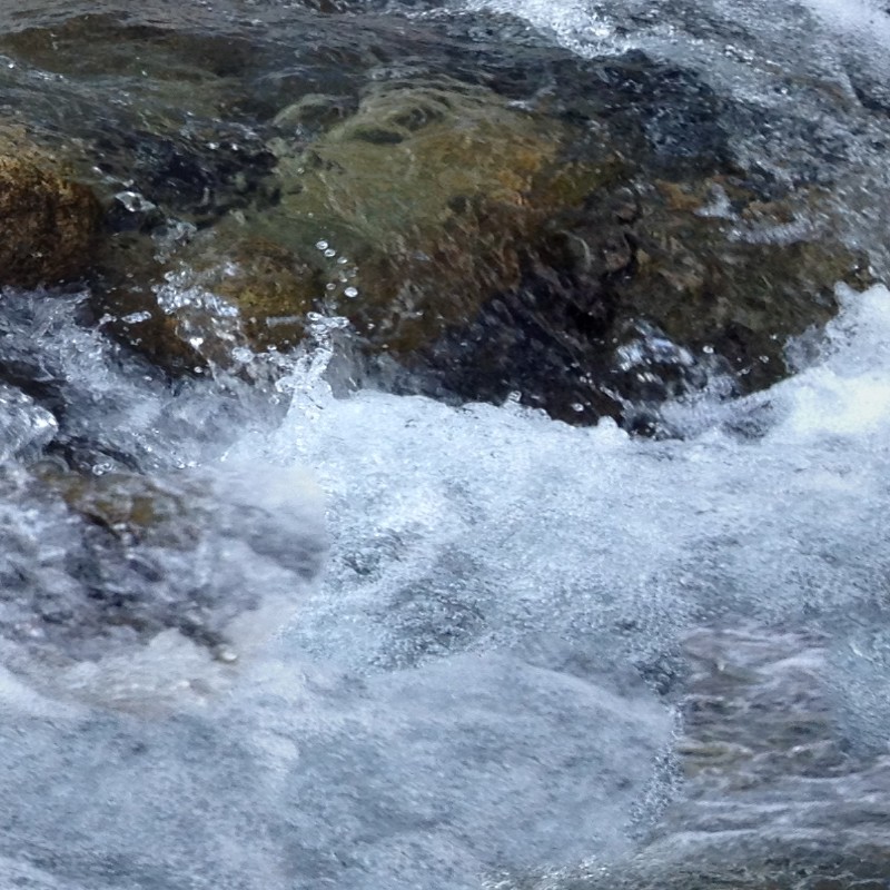 Textures   -   NATURE ELEMENTS   -   WATER   -   Streams  - Foam water streams texture seamless 13306 - HR Full resolution preview demo