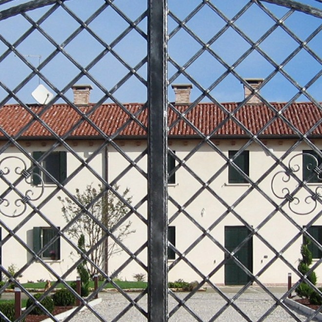 Textures   -   ARCHITECTURE   -   BUILDINGS   -   Gates  - Metal entrance gate texture 18592 - HR Full resolution preview demo