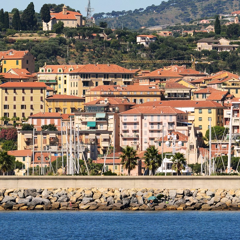 Textures   -   BACKGROUNDS &amp; LANDSCAPES   -   CITY &amp; TOWNS  - Imperia italy city landscape 18094 - HR Full resolution preview demo