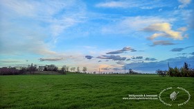 Textures   -   BACKGROUNDS &amp; LANDSCAPES   -   NATURE   -  Countrysides &amp; Hills - Morning countryside background 21219
